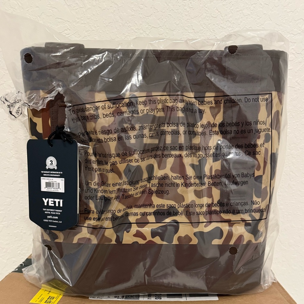 Yeti Camino 20 Camo NWT